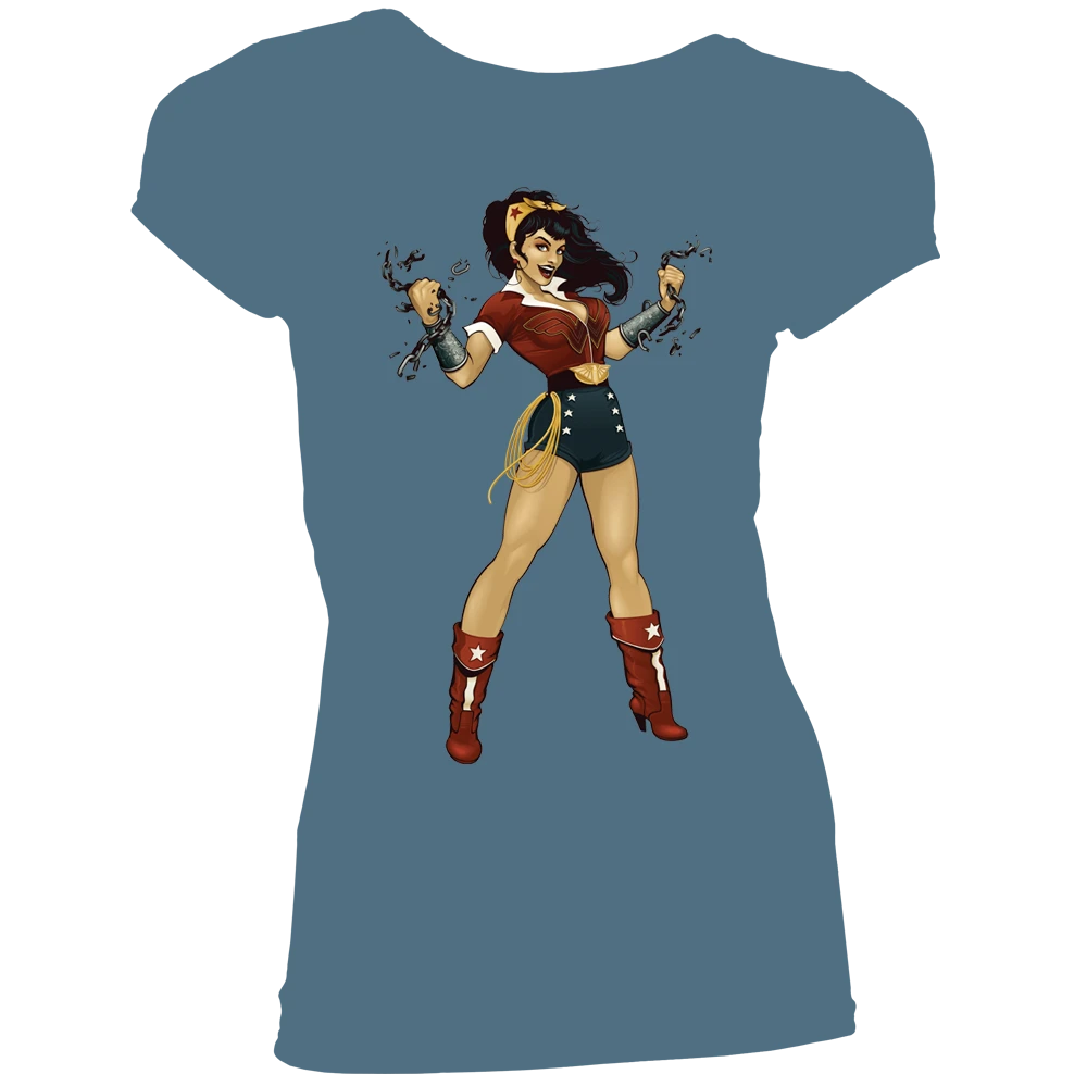 DC Bombshells: Women's Fit T-Shirt: Wonder Woman 3 DC Bombshells: Women's Fit T-Shirt: Wonder Woman