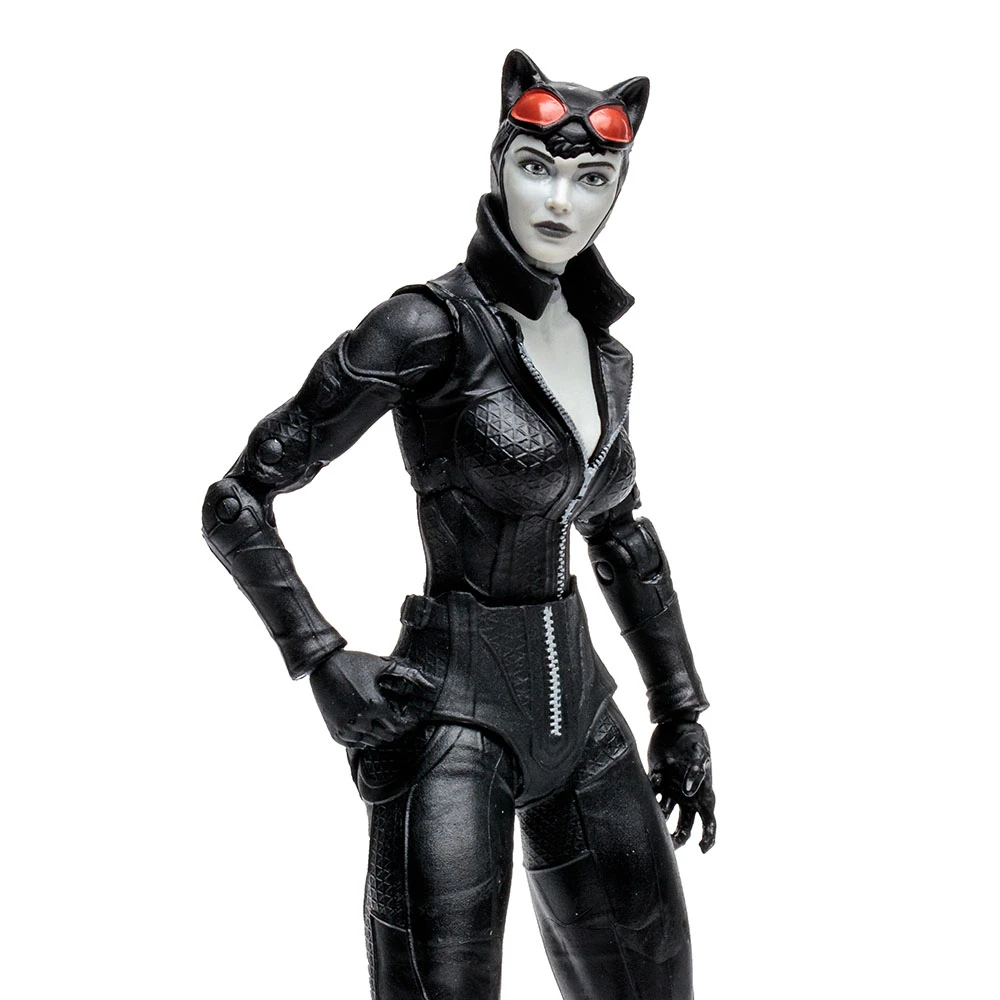 Batman: Arkham City: DC Multiverse Gold Label Action Figure: Catwoman (B&W Variant Build-A) 3 Batman: Arkham City: DC Multiverse Gold Label Action Figure: Catwoman (B&W Variant Build-A)