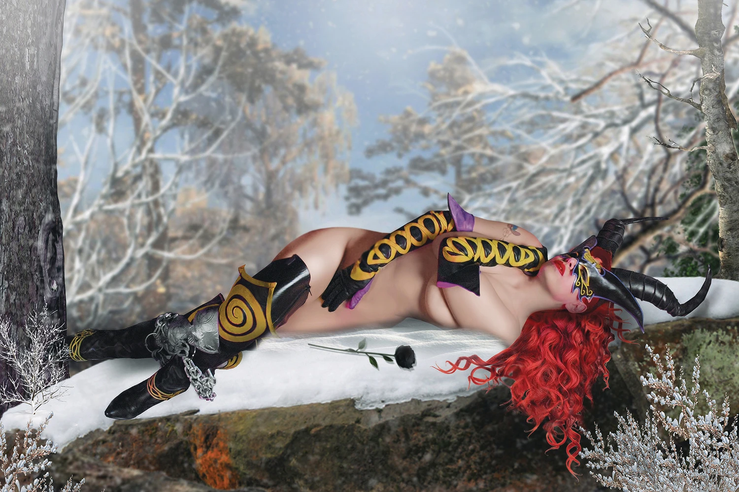 Tarot: Witch Of The Black Rose #141 (Signed Photo Variant) 3 Tarot: Witch Of The Black Rose #141 (Signed Photo Variant)