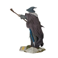 The Lord Of The Rings: WB100 Movie Maniacs Posed Figure: Gandalf The Grey -Fashion Select Toys Store e7798022ef1a6370cad5dd554c6170bdd080